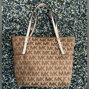 Michael Kors Jet Set Medium Logo Tote